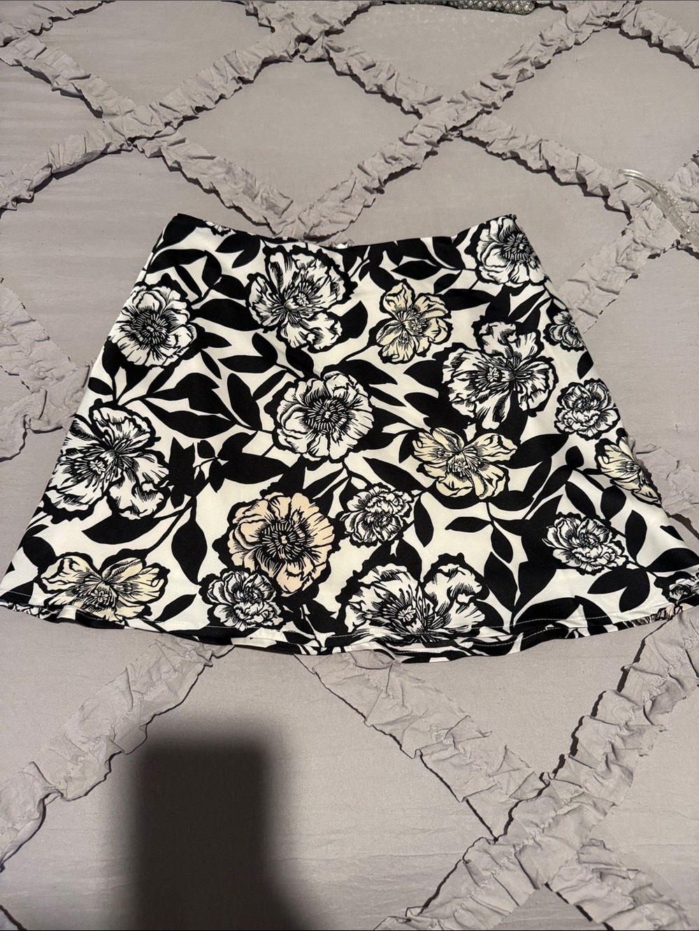 Bailey Rose Floral A-Line Mini Skirt in Black and White